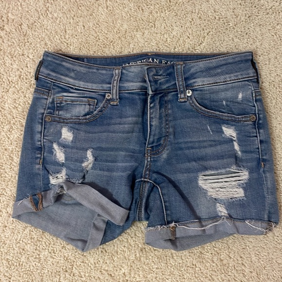 Bundle of 2 American Eagle Midi Shorts in Size 2 - Picture 2 of 5